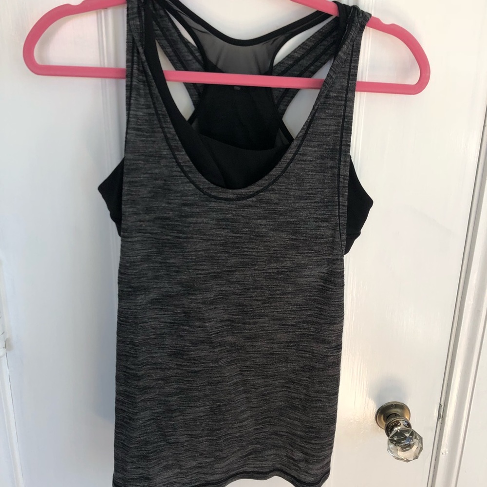 Lululemon tank